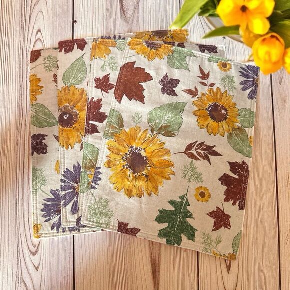 Celebrate Together Fall Sunflower Foliage 4 Placemats - Picture 1 of 5